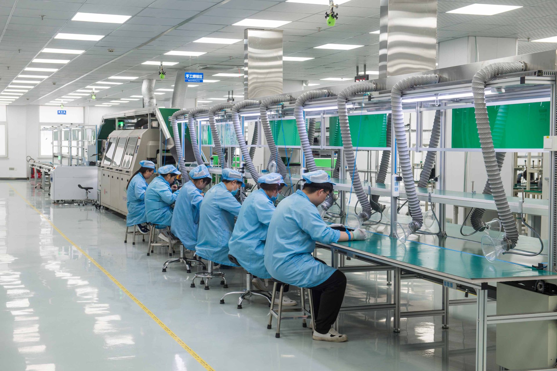 ISO13485医疗板生产流程怎么管?2026年IVD市场爆发下的合规指南(图1) ISO13485医疗板生产流程怎么管?2026年IVD市场爆发下的合规指南(图1)